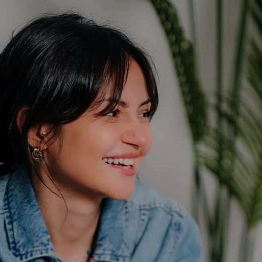 د. سارة النحّاس