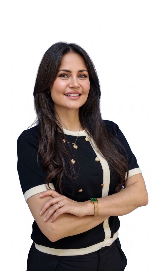 د. سارة النحّاس